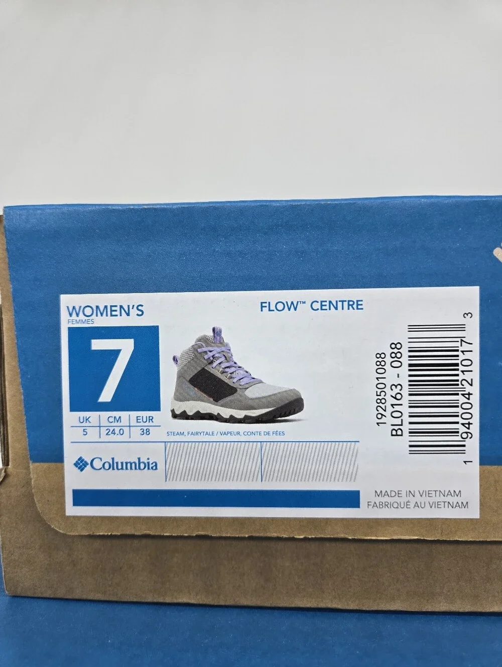 Columbia women flow